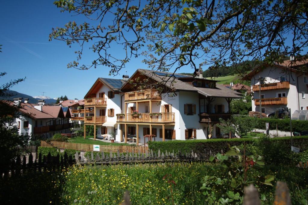 Haus Santner Apartment Fie allo Sciliar Exterior photo